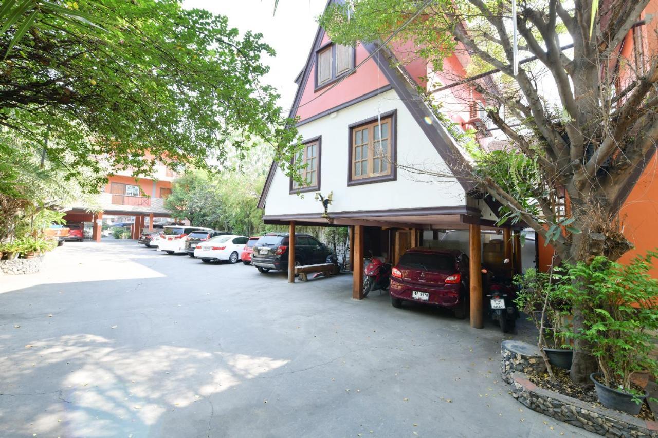 Oyo 549 Maesri Resort Pattaya Εξωτερικό φωτογραφία