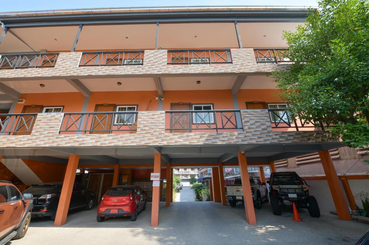 Oyo 549 Maesri Resort Pattaya Εξωτερικό φωτογραφία
