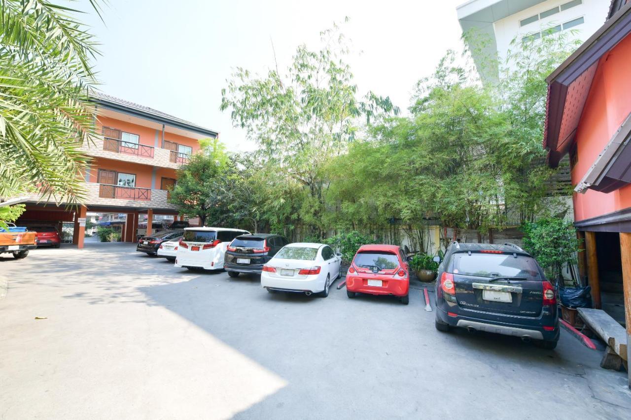 Oyo 549 Maesri Resort Pattaya Εξωτερικό φωτογραφία